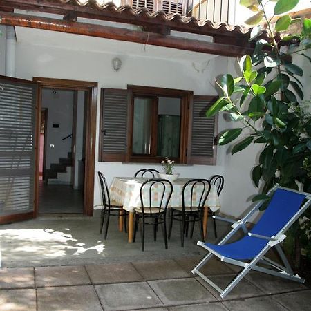 קמרוטה Hotel Santaclara מראה חיצוני תמונה
