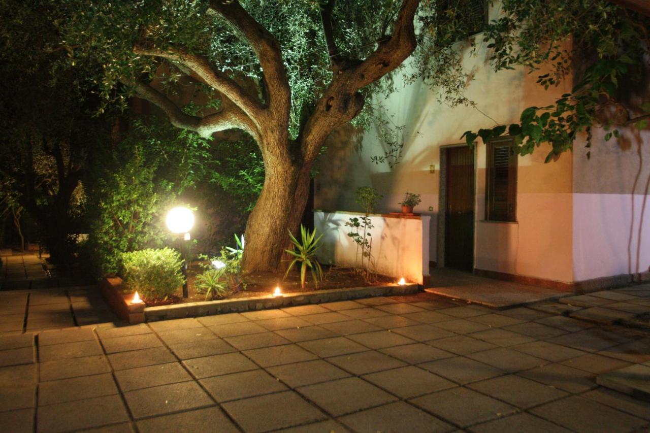 קמרוטה Hotel Santaclara מראה חיצוני תמונה